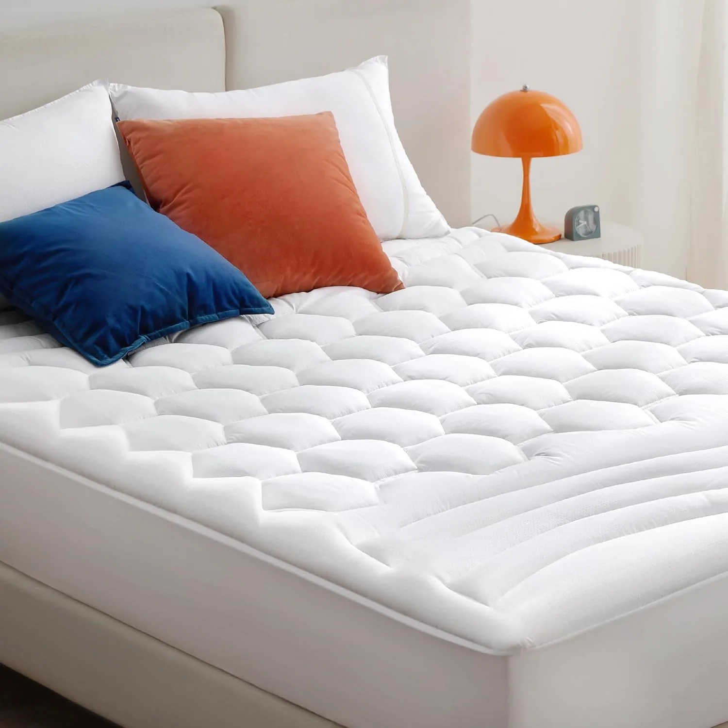 Bedsure Queen Mattress Pad - Quilted Fitted Mattress Topper Protector with 8-21 Inches Deep Pocket