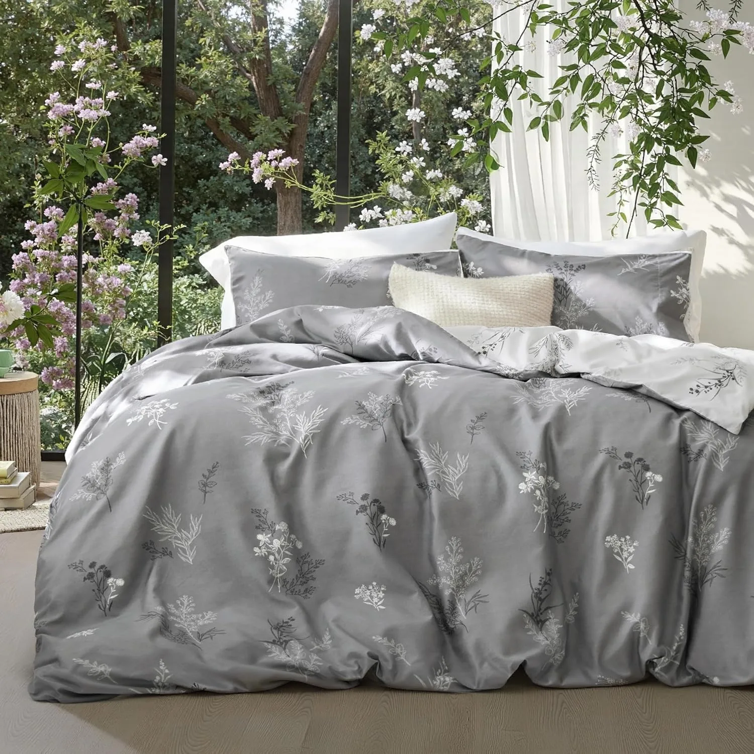 Bedsure Duvet Cover King Size - Reversible Floral Duvet Cover Set with Zipper Closure